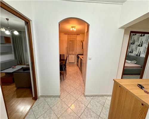 Inchiriere apartament 2 camere, modern, in Ploiesti, zona Vest.