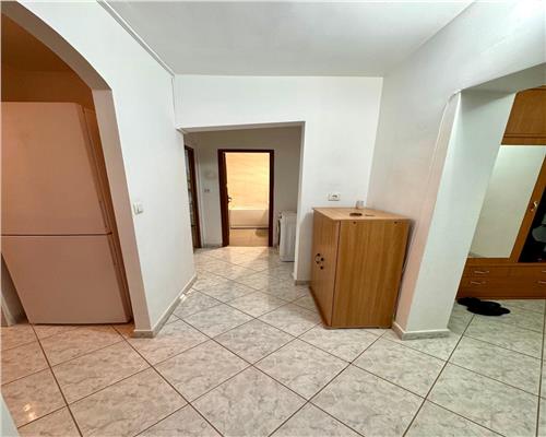 Inchiriere apartament 2 camere, modern, in Ploiesti, zona Vest.