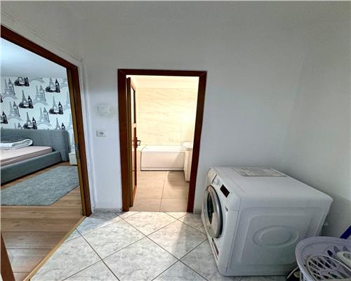 Inchiriere apartament 2 camere, modern, in Ploiesti, zona Vest.