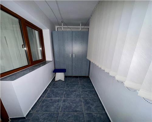 Inchiriere apartament 2 camere, modern, in Ploiesti, zona Vest.
