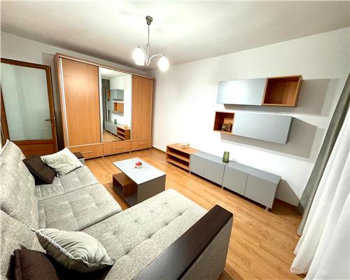 Inchiriere apartament 2 camere, modern, in Ploiesti, zona Vest.