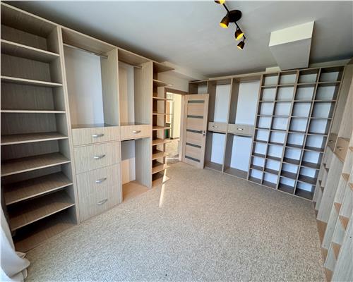 Vanzare apartament 3 camere, Ploiesti, Albert stradal