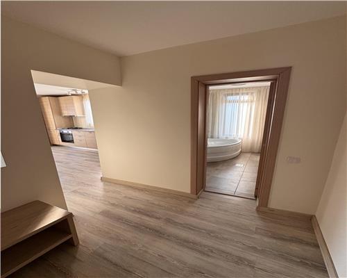 Vanzare apartament 3 camere, Ploiesti, Albert stradal