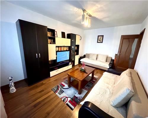 Vanzare apartament 2 camere, in Ploiesti, zona Vest Lamaita.
