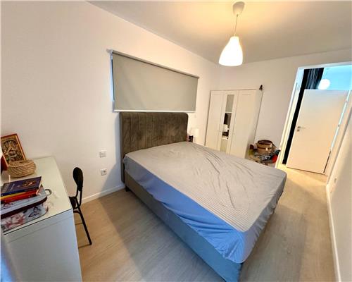 Inchiriere apartament 3 camere, curte proprie, In Ploiesti, zona Cantacuzino.