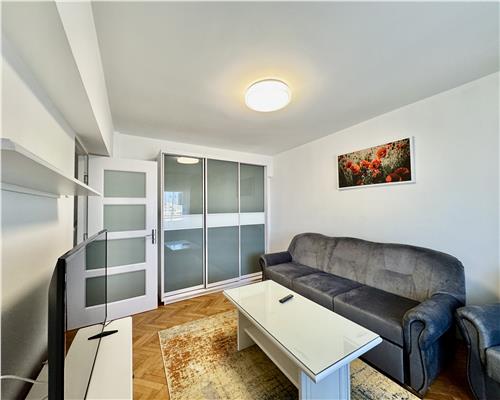 Apartament 2 camere, renovat, Centru, Omnia, Ploiesti