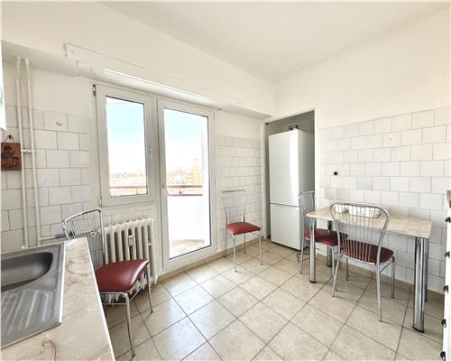 Apartament 2 camere, renovat, Centru, Omnia, Ploiesti