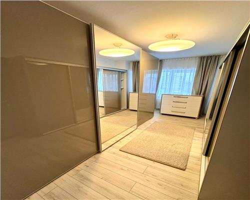 Inchiriere apartament 3 camere, in Ploiesti, zona Republicii (Parcul Mihai  Viteazul)