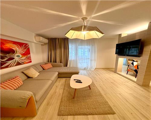 Inchiriere apartament 3 camere, in Ploiesti, zona Republicii (Parcul Mihai  Viteazul)