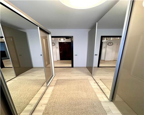 Inchiriere apartament 3 camere, in Ploiesti, zona Republicii (Parcul Mihai  Viteazul)