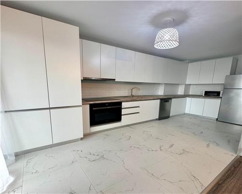 Apartament 2 camere, in Ploiesti, zona Albert, loc de parcare inclus.