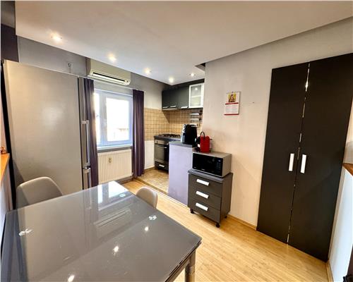 Apartament 3 camere, cf. 1A decomandat, Ploiesti Cantacuzino