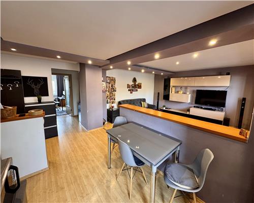 Apartament 3 camere, cf. 1A decomandat, Ploiesti Cantacuzino