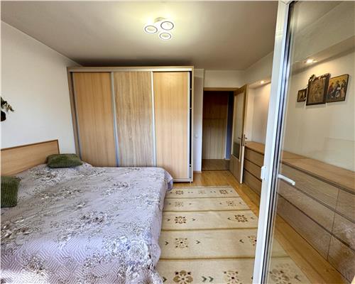 Apartament 3 camere, cf. 1A decomandat, Ploiesti Cantacuzino