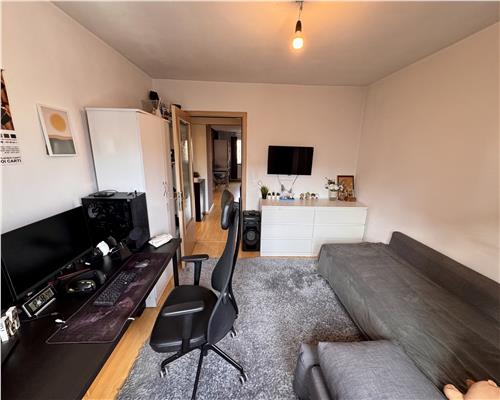 Apartament 3 camere, cf. 1A decomandat, Ploiesti Cantacuzino