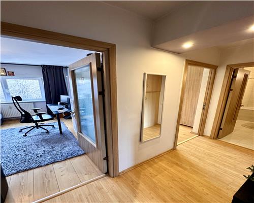 Apartament 3 camere, cf. 1A decomandat, Ploiesti Cantacuzino