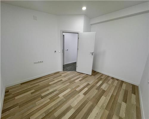 Vanzare casa 4 camere plus garaj, in Paulesti, zona cu priveliste la padure.