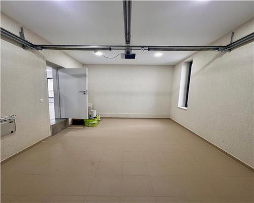 Vanzare casa 4 camere plus garaj, in Paulesti, zona cu priveliste la padure.
