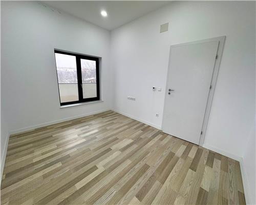 Vanzare casa 4 camere plus garaj, in Paulesti, zona cu priveliste la padure.