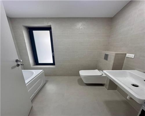 Vanzare casa 4 camere plus garaj, in Paulesti, zona cu priveliste la padure.