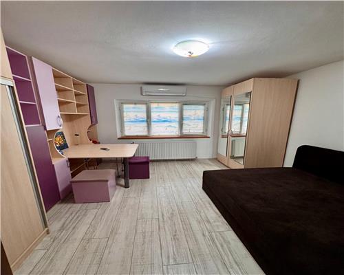 Inchiriere apartament 3 camere, centrala proprie, Ploiesti zona Mihai Bravur