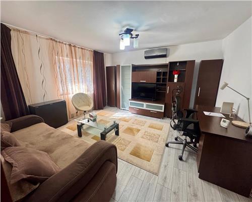 Inchiriere apartament 3 camere, centrala proprie, Ploiesti zona Mihai Bravur