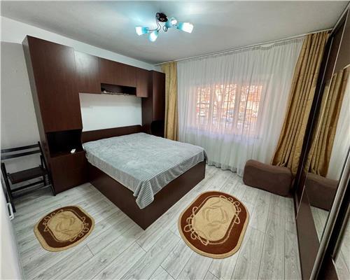 Inchiriere apartament 3 camere, centrala proprie, Ploiesti zona Mihai Bravur