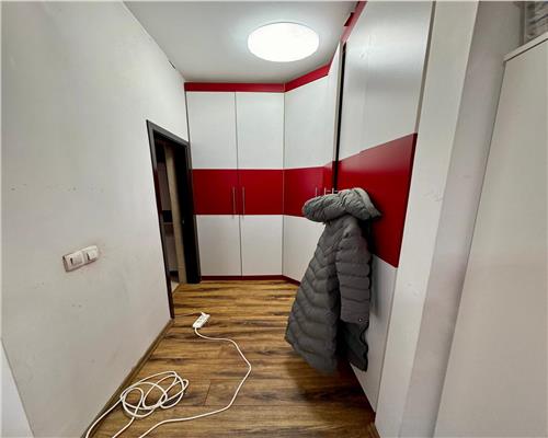 Vanzare apartament 4 camere bloc 2015, in Ploiesti, zona 9 Mai.