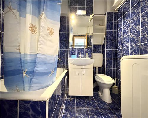 Apartament 2 camere, decomandat, boxa, parcare, ultracentral, Ploiesti