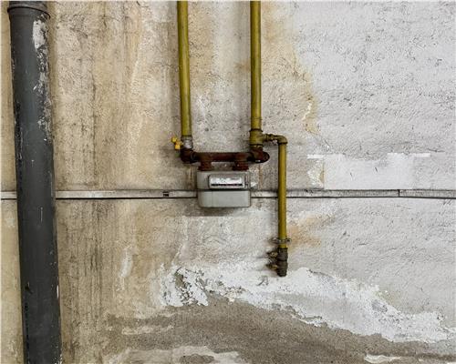 Hala industriala 2500 mp, birouri 400 mp si platforma betonata, zona Nord, Ploiesti