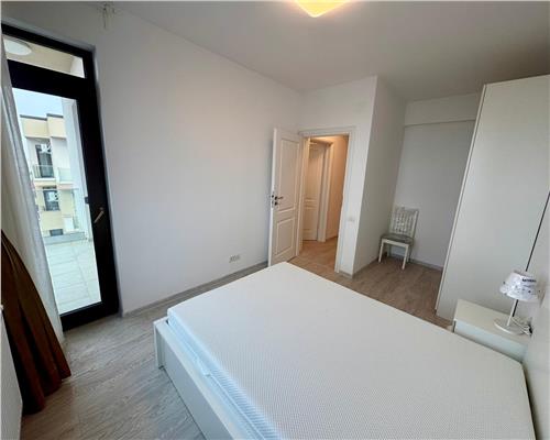 Apartament 3 camere prima inchiriere, in Ploiesti, cartier Albert, parcare proprie.