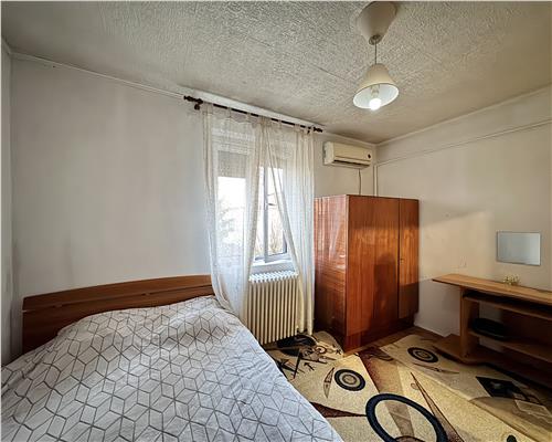 Apartament 2 camere, decomandat, Sud Bulevard
