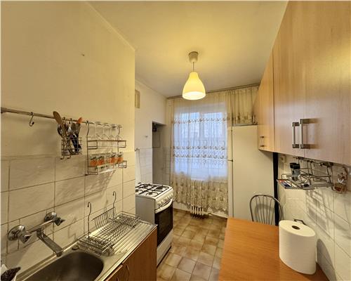 Apartament 2 camere, decomandat, Sud Bulevard