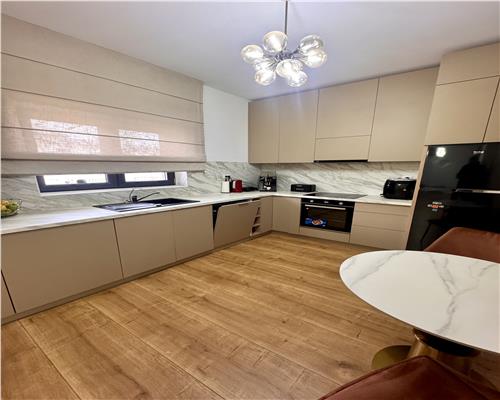 Vanzare casa 4 camere,  mobilata/ utilata, Ploiesti,  cartier MRS Country