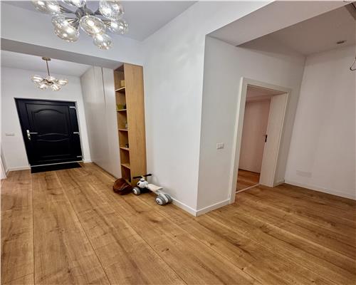 Vanzare casa 4 camere,  mobilata/ utilata, Ploiesti,  cartier MRS Country