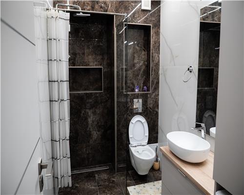 Apartament 2 Camere de Lux, Parcare  Zona Albert Ploiesti