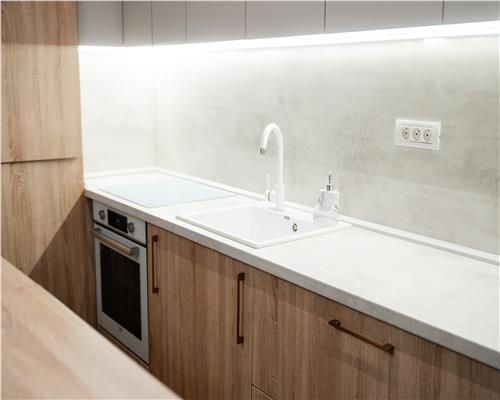 Apartament 2 Camere de Lux, Parcare  Zona Albert Ploiesti