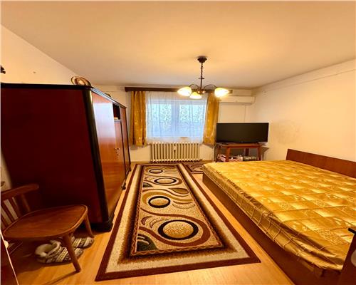 Vanzare apartament 4 camere, 2 bai, in Ploiesti, zona Parcul Aurora