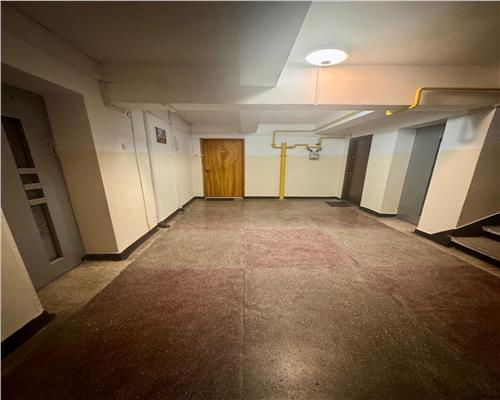 Vanzare apartament 4 camere, 2 bai, in Ploiesti, zona Parcul Aurora