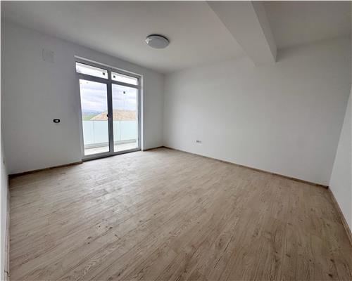 Apartament 2 camere, 2 balcoane,  2 locuri de parcare, Ploiesti, zona Albert