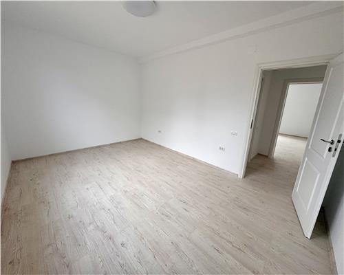 Vanzare apartament 3 camere, 2 locuri de parcare, bloc nou, Ploiesti, Albert