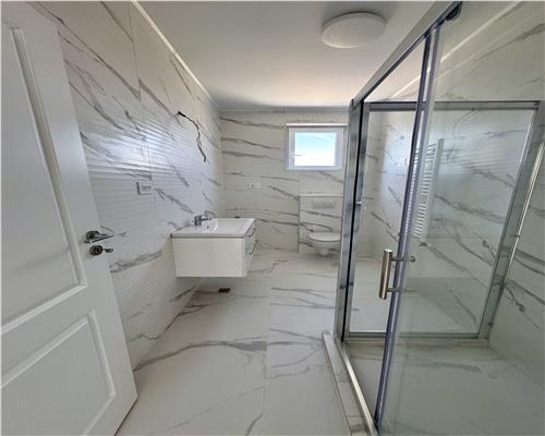 Vanzare apartament 3 camere, 2 locuri de parcare, bloc nou, Ploiesti, Albert