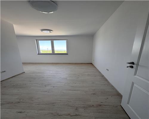 Vanzare apartament 3 camere, 2 locuri de parcare, bloc nou, Ploiesti, Albert
