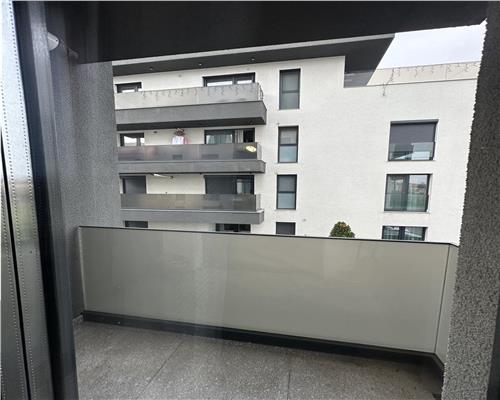 Inchiriere apartament 3 camere, Ploiesti, zona  Albert, parcare proprie