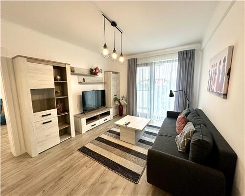 Inchiriere apartament 3 camere, Ploiesti, zona  Albert, parcare proprie