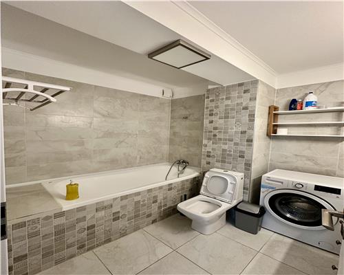Inchiriere apartament 3 camere, Ploiesti, zona  Albert, parcare proprie