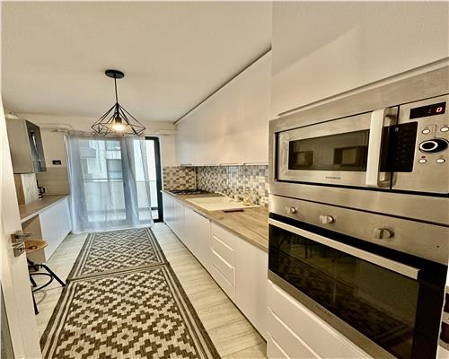 Inchiriere apartament 3 camere, Ploiesti, zona  Albert, parcare proprie