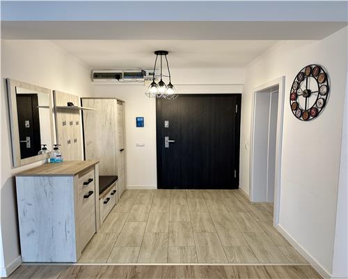 Inchiriere apartament 3 camere, Ploiesti, zona  Albert, parcare proprie