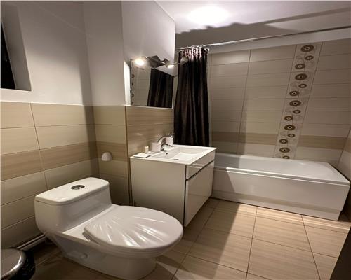 Inchiriere apartament 2 camere, Ploiesti, zona Piata M. Viteazul