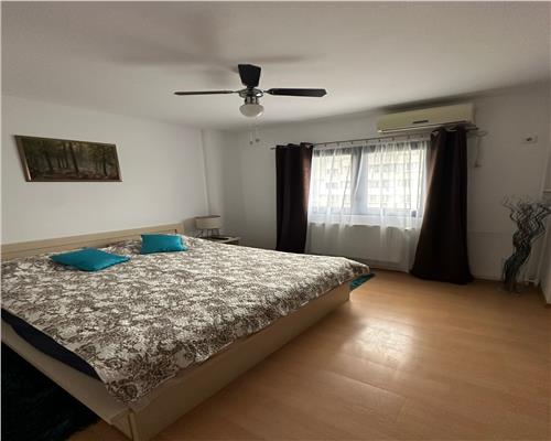 Inchiriere apartament 2 camere, Ploiesti, zona Piata M. Viteazul